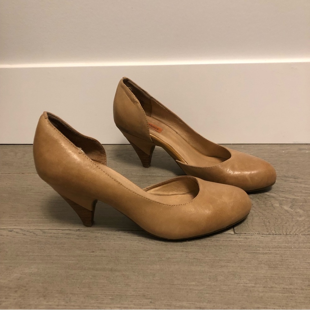 Miz Mooz Vintage Tan Leather Heels